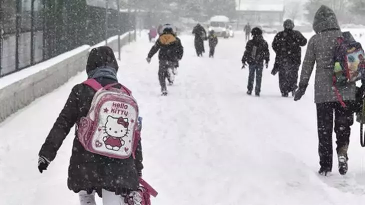Üç ilde okullar kar nedeniyle tatil edildi