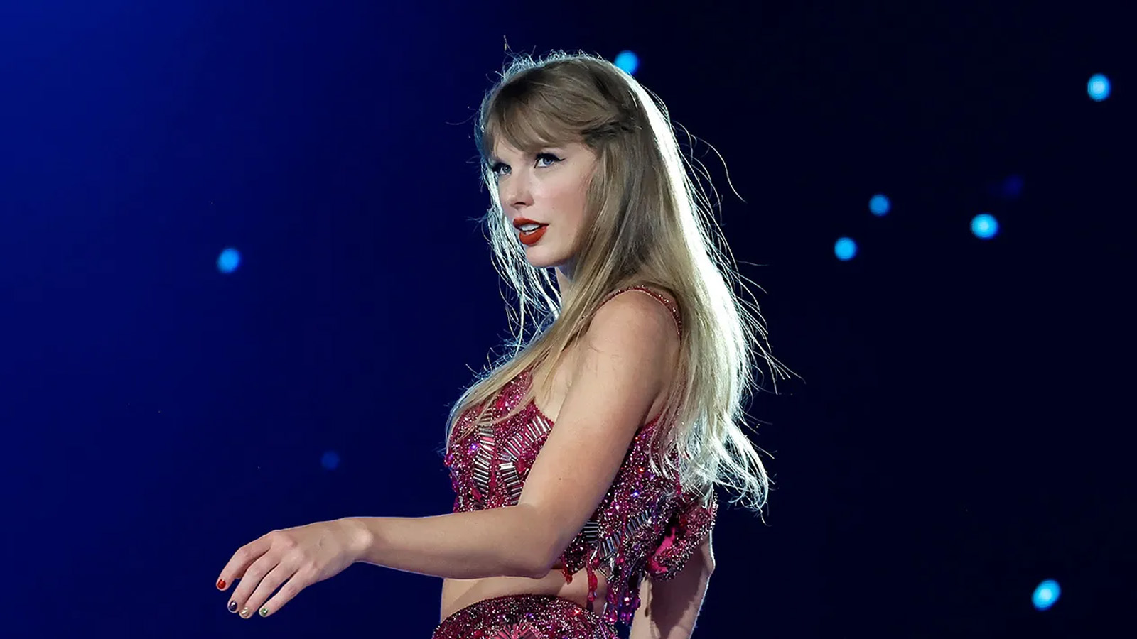Taylor Swift Grammy zaferi sonrası ekibine 5 milyon TL'lik hediye dağıttı