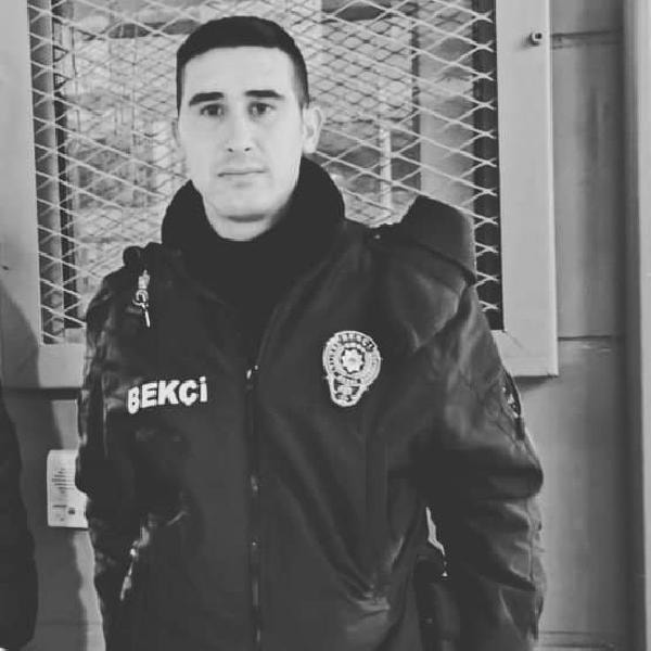 İzmir'de yem karma makinesine kapılan bekçi, hayatını kaybetti