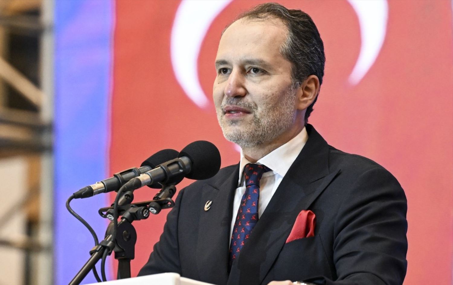 Fatih Erbakan hakkında suç duyurusu: Adnan Oktar grubu ve FETÖ ile bağlantısı olduğu öne sürüldü
