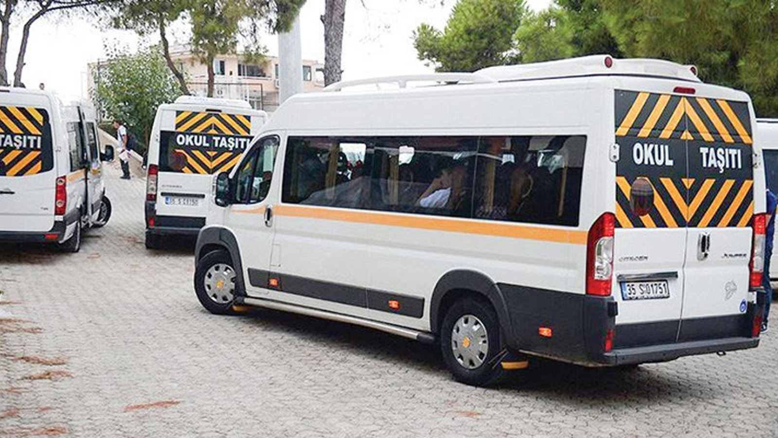 Antalya'da servis ücretlerine yüzde 30 oranında zam kararı alındı