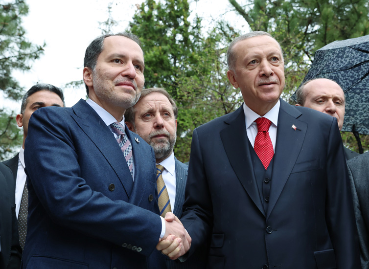 YRP İstanbul Başkanı'ndan AKP ile anlaşma sinyali: 24 saat siyasette uzun süre