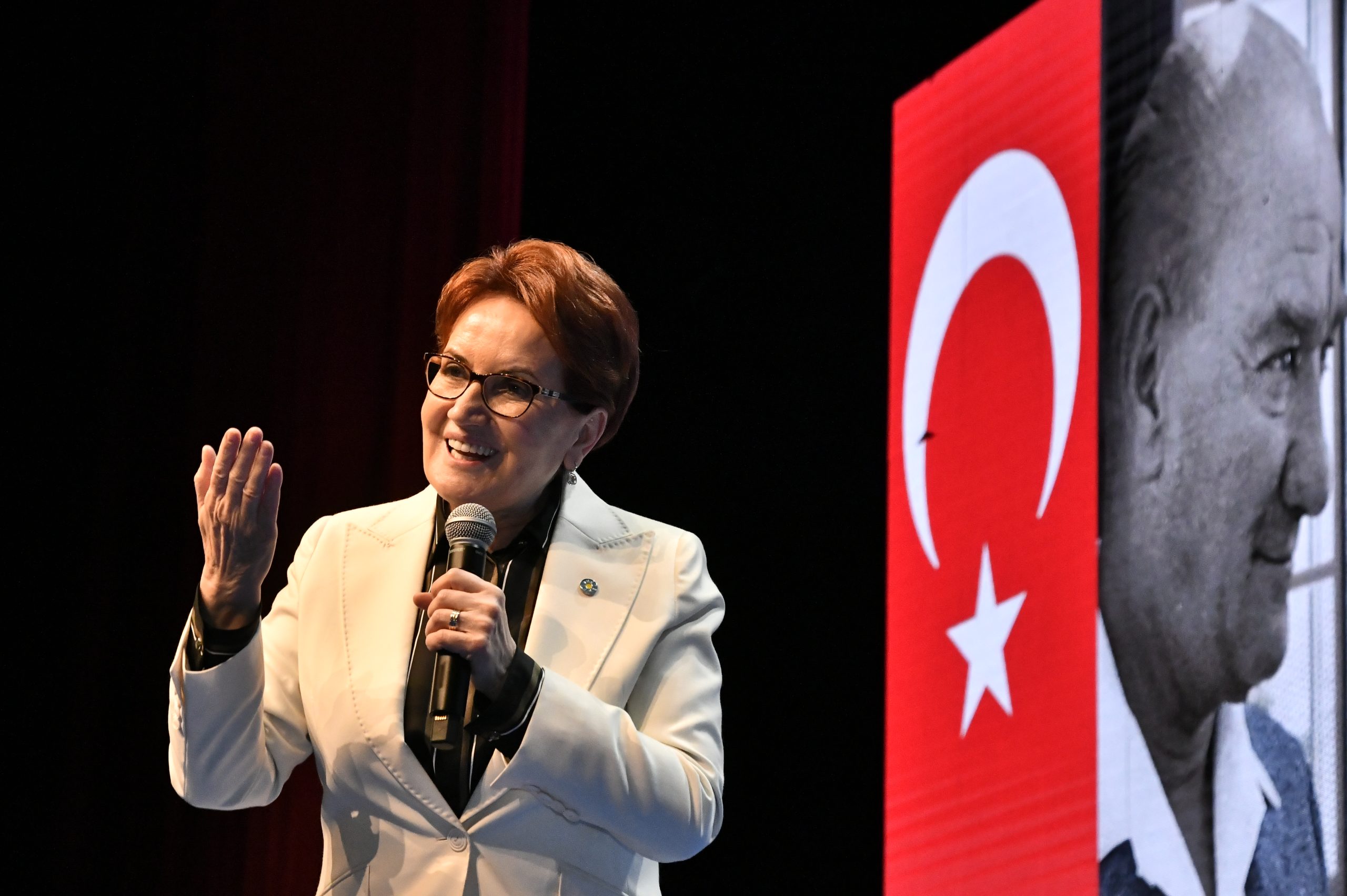 Meral Akşener: İYİ Parti belediyeciliğiyle 2028'de herkesin eteği tutuşacak