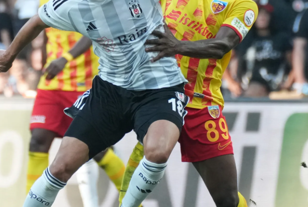 Kayserispor - Beşiktaş maçının ilk 11'leri belli oldu