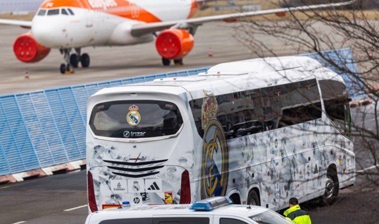 Real Madrid takım otobüsü kaza yaptı
