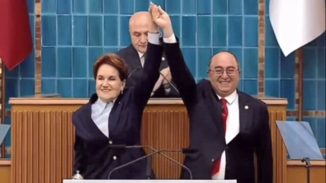 CHP’den aday gösterilmeyen Demirhan Elçin, İYİ Parti’den aday oldu: Rozetini Akşener taktı