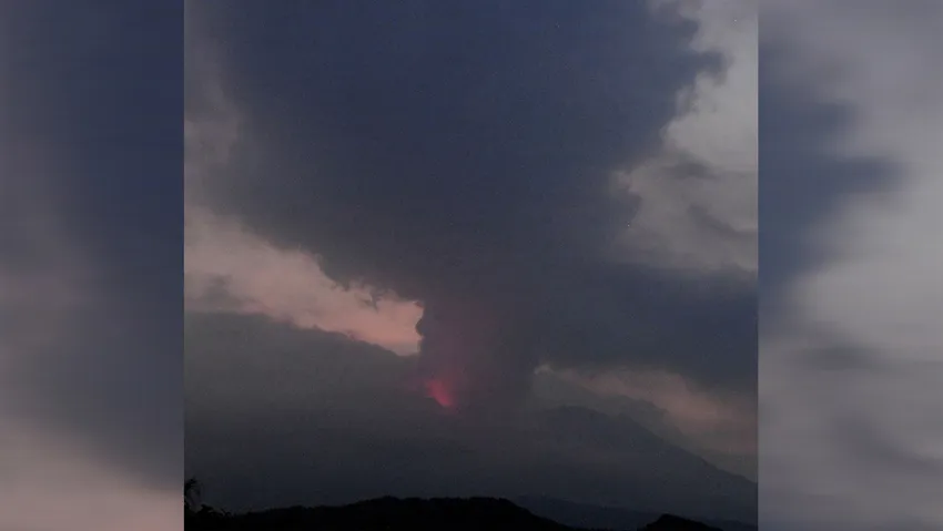 Sakurajima Yanardağı'nda patlama: Küller 5 bin metreye ulaştı