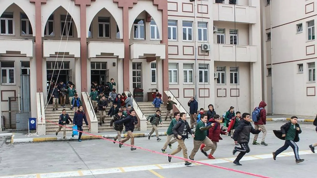 Valilik açıkladı: İstanbul'daki okulların kaçı depreme dayanıklı?