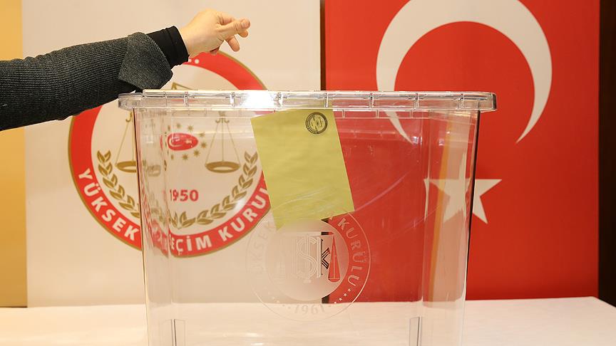 İzmir'de son seçim anketi sonuçları açıklandı