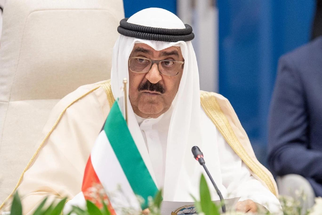 Kuveyt Emiri Şeyh Meşal, meclisi feshetti