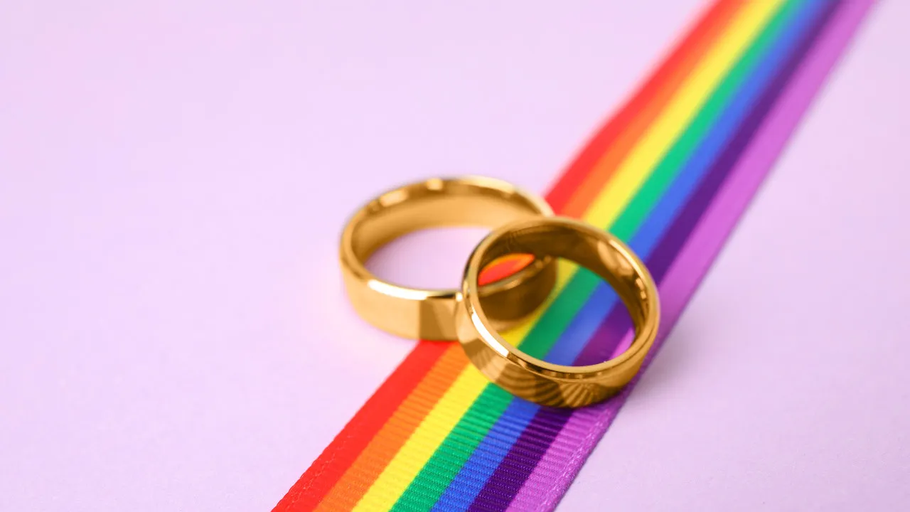 Yunanistan’da eşcinsel evlilikler artık yasal