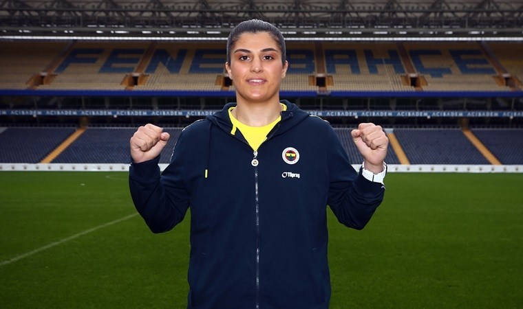 Fenerbahçe, Trabzonspor'un olimpiyat şampiyonu boksörünü transfer etti