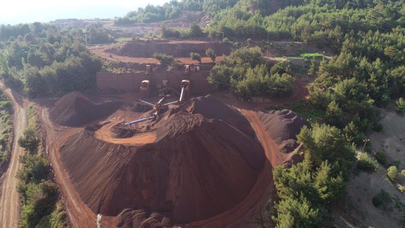 Erzincan'daki altın madeninde toprak kayması: Siyanürle madencilik tartışmaları yeniden gündemde