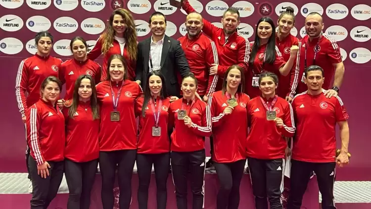 Kadın Güreş Milli Takımı, Avrupa ikincisi oldu; Türkiye'ye döndüler