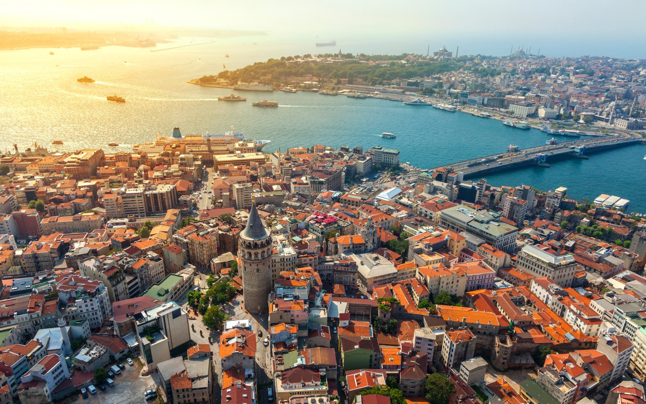 İstanbul’da 52 aday seçim yarışına giriyor