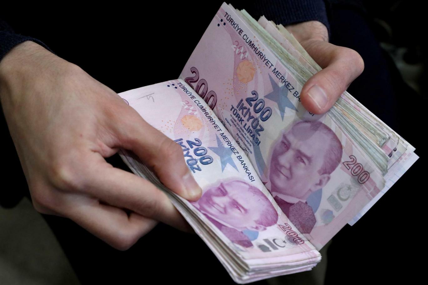 CHP'li belediyeden yüzde 129'luk maaş artışı
