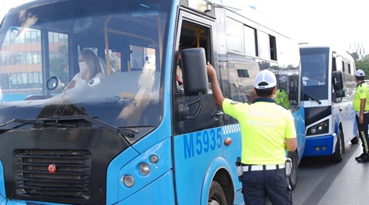 Yaya geçidinde yol vermeyip ceza yiyen sürücü: Lüzumsuz yere ceza yazıldı