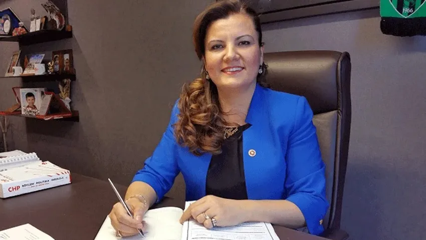 CHP İzmit Belediye Başkanı Fatma Kaplan Hürriyet kimdir?