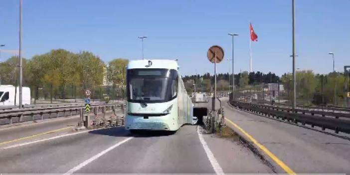 İBB'den yeni nesil sürücüsüz metrobüs: Gündüz test sürüşleri başladı