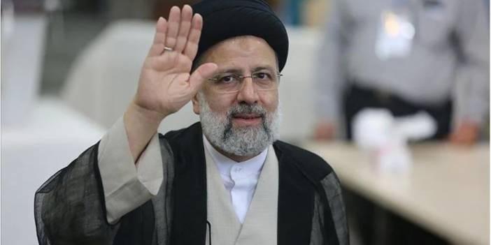 İran Cumhurbaşkanı Reisi'nin resmi hesabından tweet atıldı