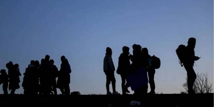 Kaçak yollarla Türkiye’ye giren terörist: Bakanlık ve Valilik izniyle elini kollunu sallayarak Suriye’ye geçti