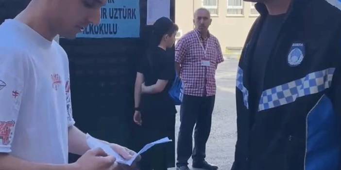 Sınava giriş belgesini unutan gencin yardımına zabıta koştu