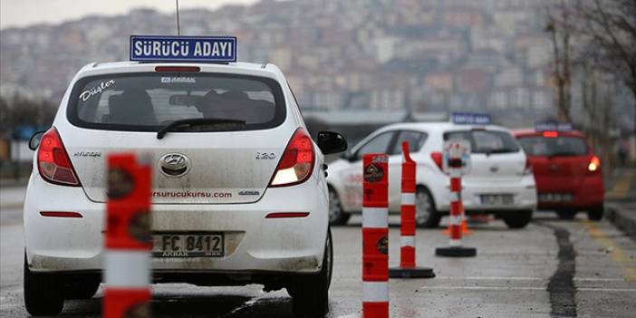 Adıyaman'da ehliyet sınavında usulsüzlük belirlendi; 3 kişi gözaltına alındı