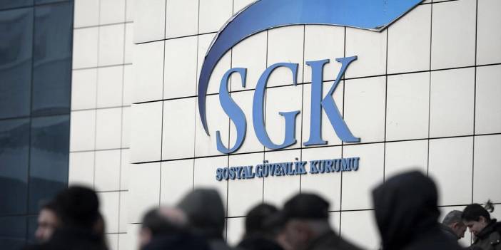 SGK hukuki süreç başlatıyor: 50 bin emeklinin maaşı kesildi