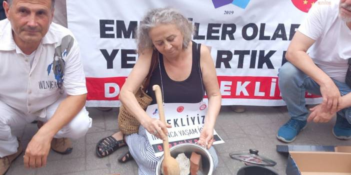 DİSK, TÜİK rakamlarını taş kaynatarak protesto etti