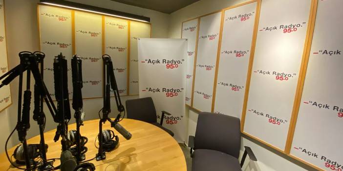 69 STK'dan ortak basın açıklaması: Açık radyo açık kalmalı