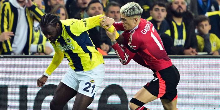 Fenerbahçe, İngiliz devi Manchester United'la yenişemedi