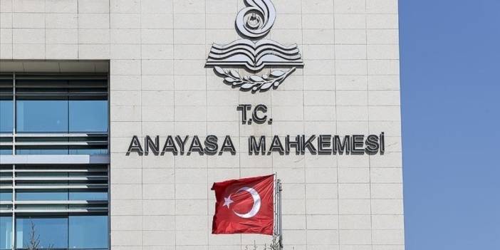 AYM'den heyet değişikliğine ihlal kararı: 'Tutanakları okumak yetmez'