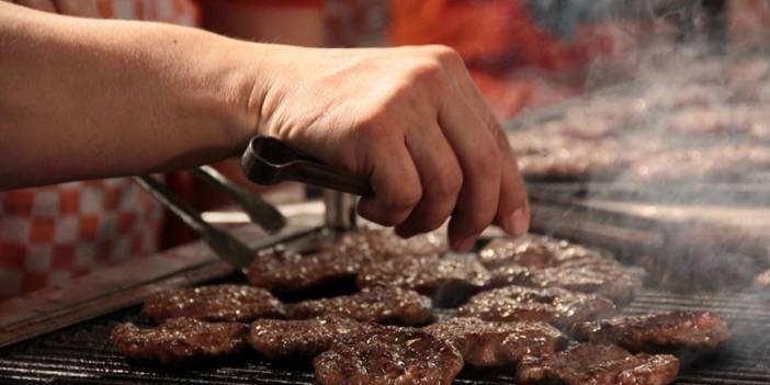 Bakanlık harekete geçti: Bir köfteci daha ifşa edildi!