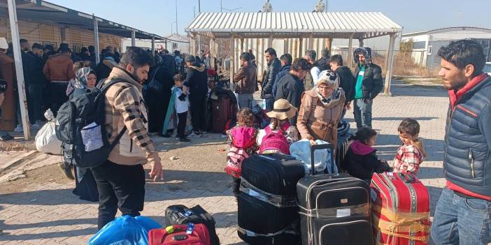 Ülkelerindeki gelişmeler Suriyelileri Öncüpınar Gümrük Kapısı’na getirdi