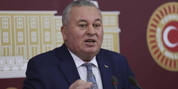 Teğmenlerin ihraç edilmesine Enginyurt'tan tepki: 'Atatürk'e asker olmaktan onur duyacağız'