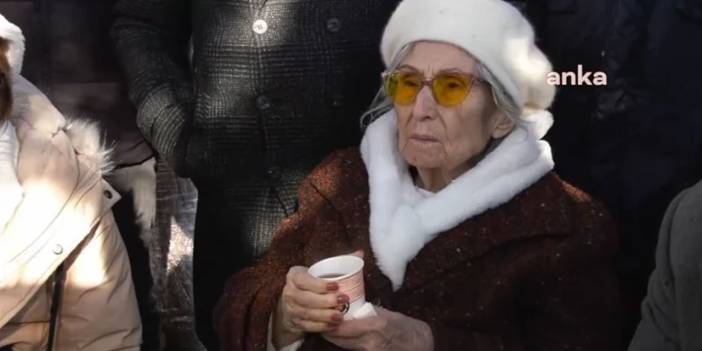 Ümit Özdağ'ın annesinden Silivri ziyaretinden mesaj: 'Soğuk olur' dedikleri Silivri Cezaevi'nde ve gerçekten soğuk bir günde