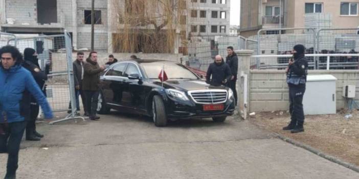 Van Büyükşehir Belediyesi'ne kayyım atandı: Kayyım göreve başladı...