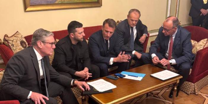 Dört liderden Kiev’e çıkarma: Avrupa'dan Putin'e 'Ukrayna ile birlik' mesajı