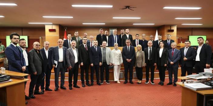 Bayrampaşa Belediye Meclisi'nde aritmetik operasyonları: Kim önde? Kim istifa etti?