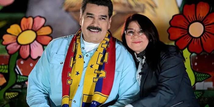 ABD basını: Maduro ve eşi yatak odalarından sürüklenerek çıkarıldı!