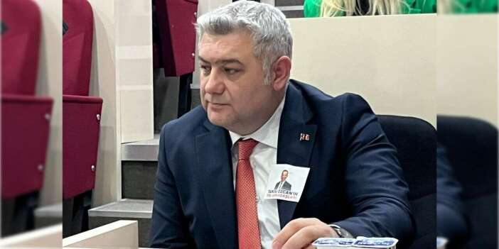 Mehmet Tuna Özcan kimdir?