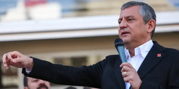 Özgür Özel'den dava öncesi Erdoğan'a gönderme: İnsan içine çıkamazlar diyordu, buradayız