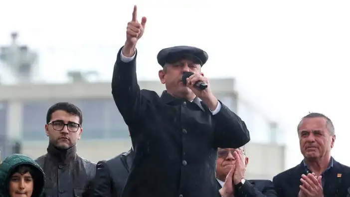 Özgür Özel Kütahya'da konuştu: Bir dahaki seçimde iktidar partisinin genel başkanı olarak burada olacağım