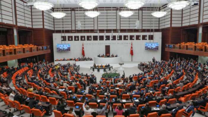 CHP'de tarihi gün: İşte Meclis'teki sandalye dağılımı