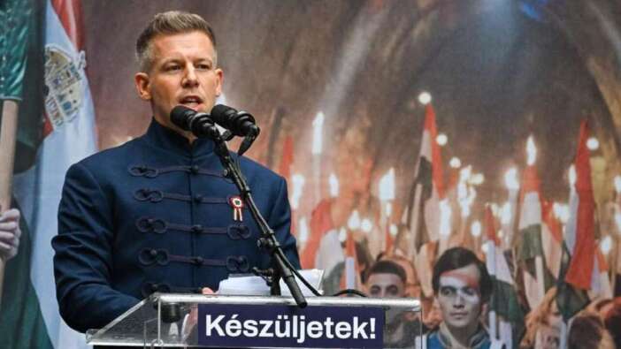 Peter Magyar: Orban ile bağlantılı oligarklar paraları yurt dışına aktarıyor