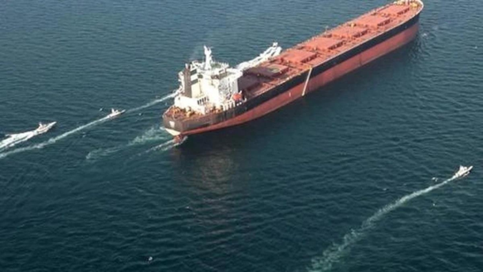 İran bağlantılı 4 gemi ABD'nin ablukasına rağmen Hürmüz Boğazı'nı geçti