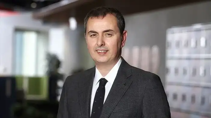 İş Bankası Genel Müdürü Hakan Aran: Enflasyonla mücadele programına ara vermeliyiz