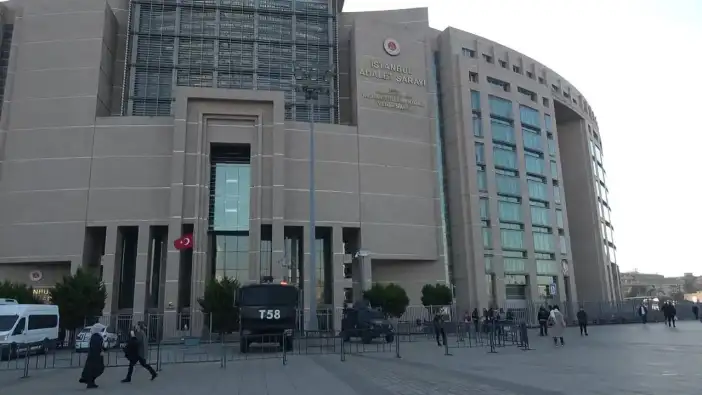 CHP'ye 'kurultay' operasyonu: 9 kişi tutuklandı