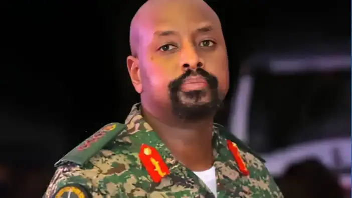 Uganda başkomutanından Türkiye'ye yeni tehdit: Lumbuye’yi verin aksi halde harekete geçeceğim