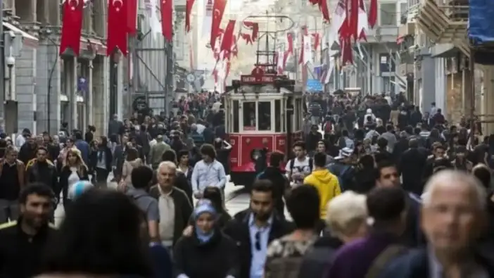 İstanbul artık eski İstanbul değil: Gençler terk ediyor!